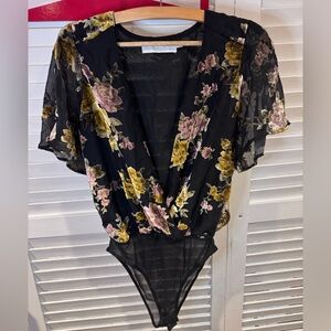 ASTR The Label Velvet Floral Burnout Bodysuit Small